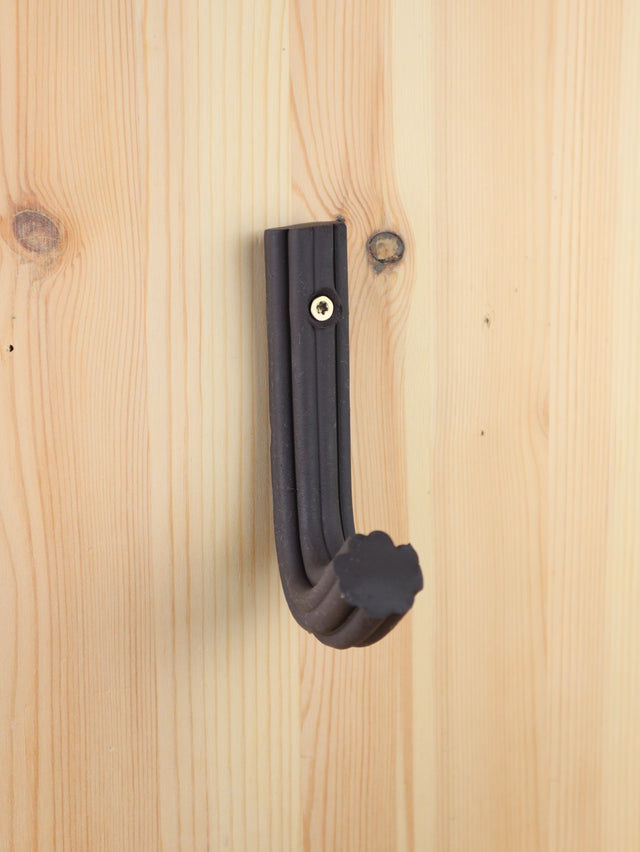 "Matt black jack" Extruded hanger