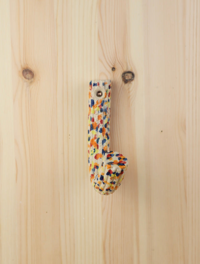 "Clown dots" Extruded hanger