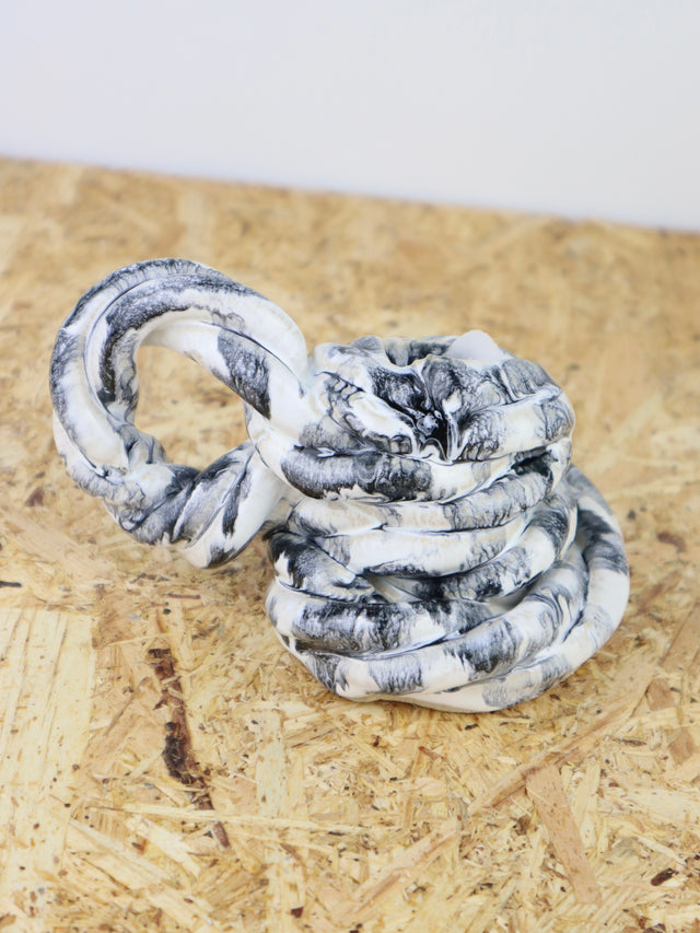 Extruded candle holder- milk & licorice drip - nr.03
