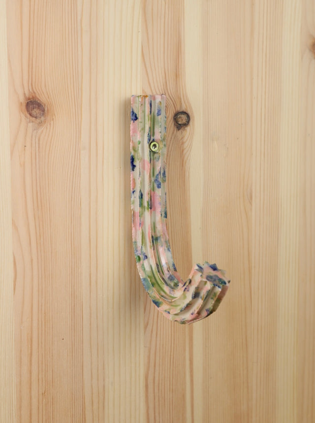 "Flower colors multi" Extruded hanger