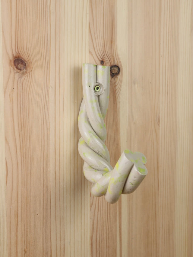 Twisted "Yellow & green dots" Extruded hanger