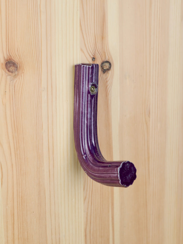 Twisted "Purple" Extruded hanger