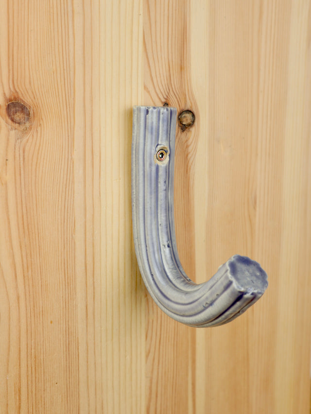 "Light blue" Extruded hanger
