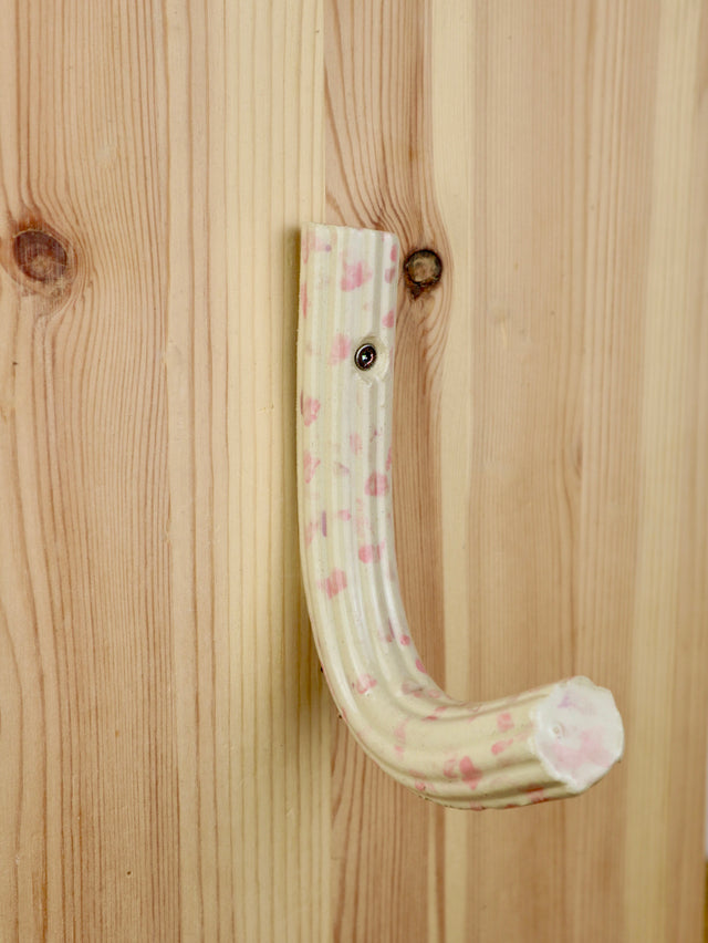"Pink dots" Extruded hanger