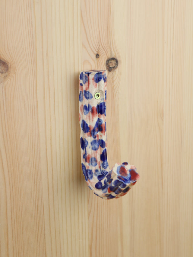 "Blue & red wine" Extruded hanger