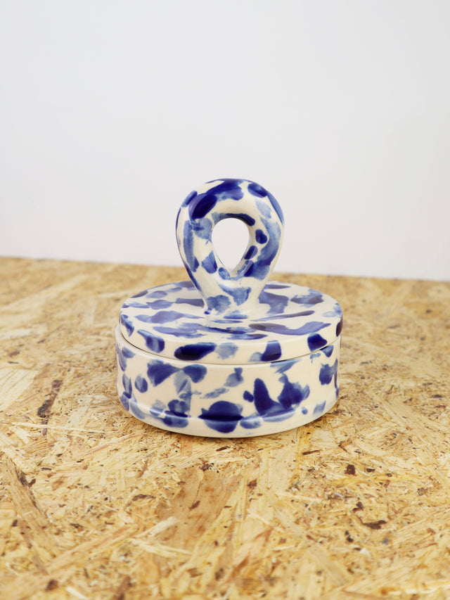 Dialog "blue drip" medium vessel