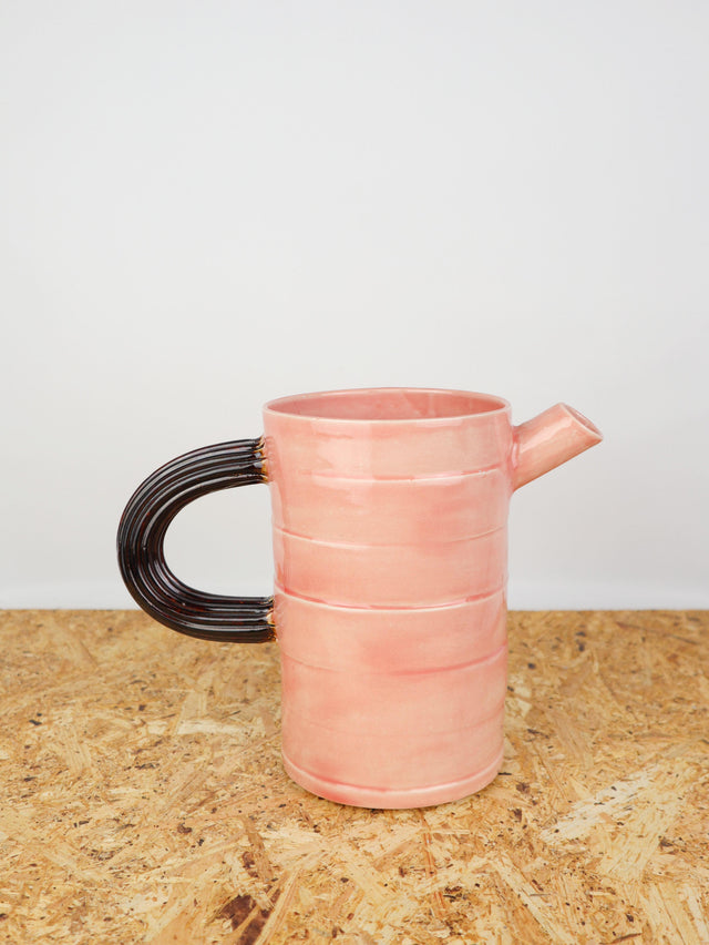 Dialog "pink & brown" pitcher