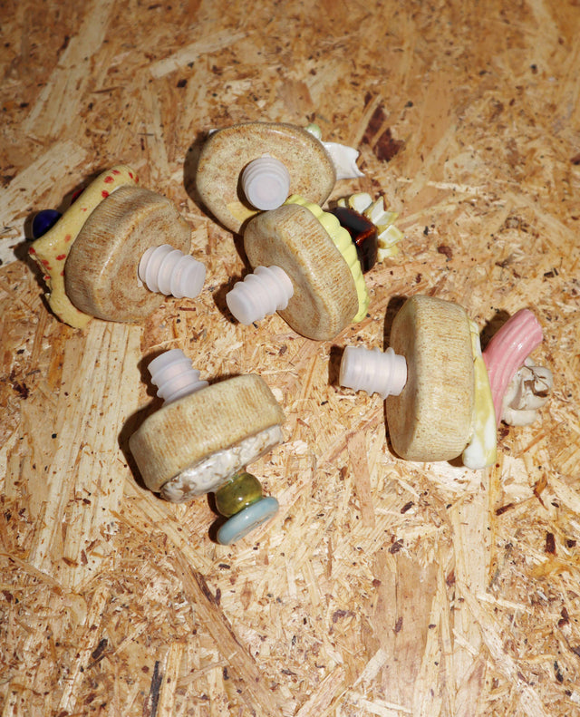 Hors d'oeuvres - Bottle stopper no. 1 - Open series